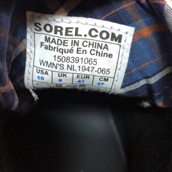 Sorel Waterproof Boots - Picture 8 of 8